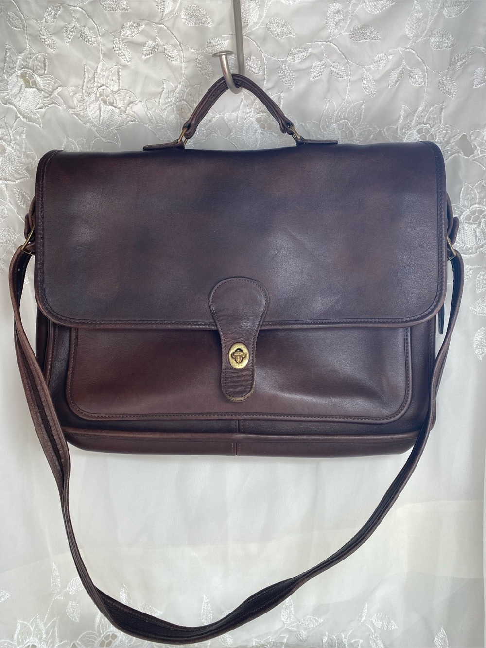 Vintage Coach Metropolitan Dark Brown Leather Briefcase Messenger